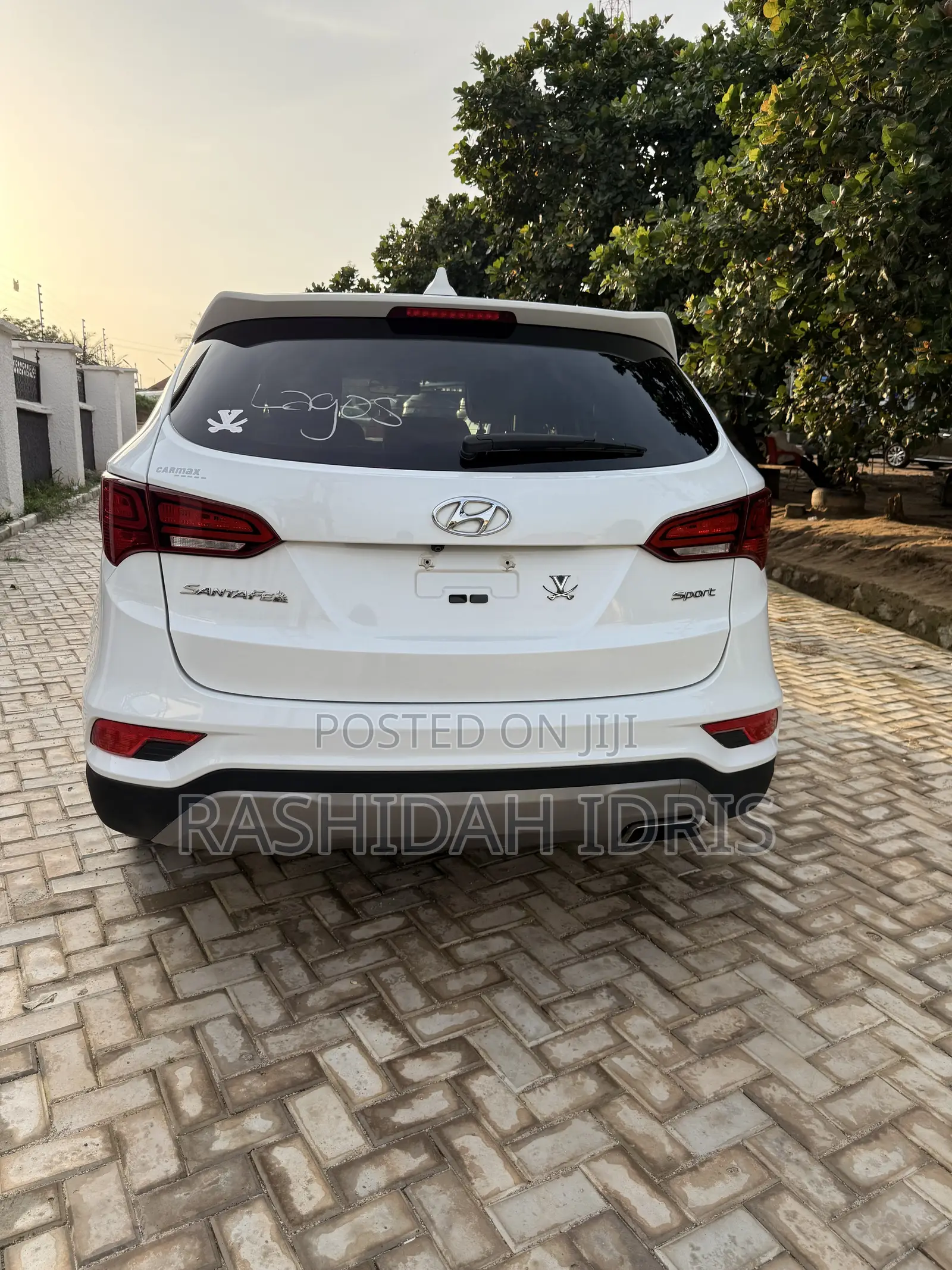 Hyundai Santa Fe 2017 White