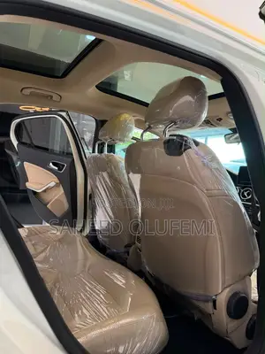 Mercedes-Benz GLA-Class 2016 White