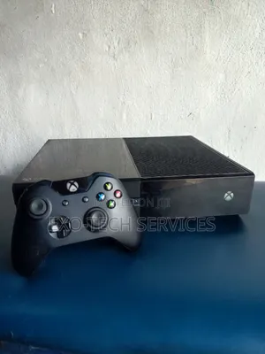 Xbox One With Controller
