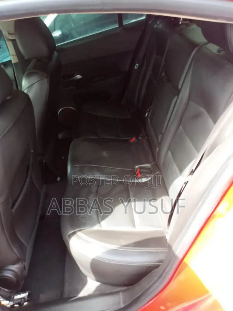 Chevrolet Cruze 2015 Red