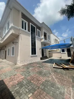 5bdrm Duplex in Parkview Estate for rent