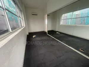 5bdrm Duplex in Banana Island Ikoyi for rent