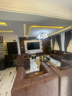 Luxury 4 Bedroom Duplex Apartment