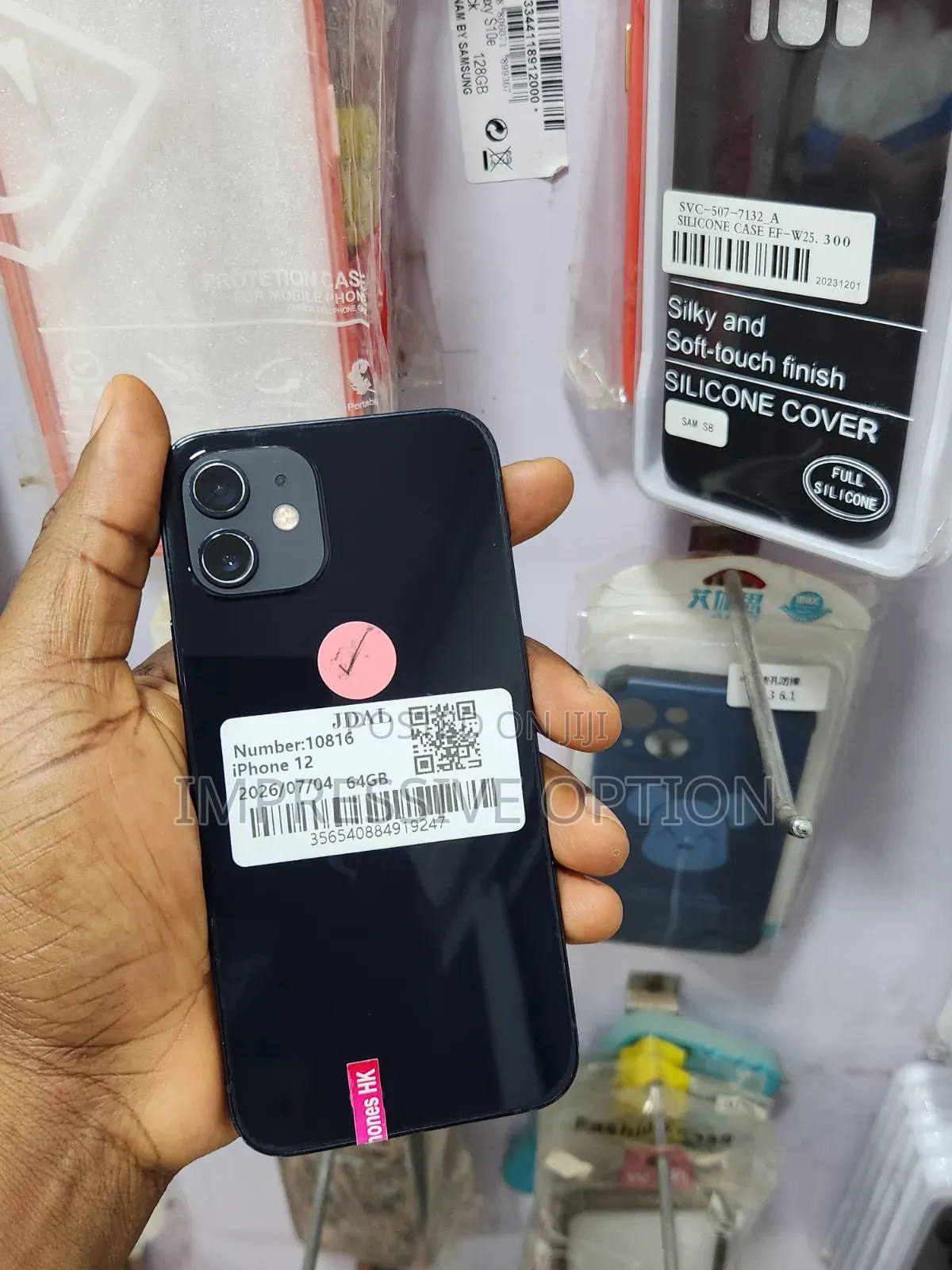 Apple iPhone 12 64 GB Black