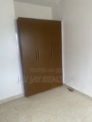 3bdrm Block of Flats in Garki 2 for rent