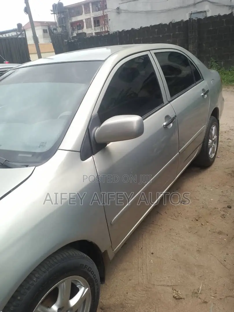 Toyota Corolla 2007 Silver