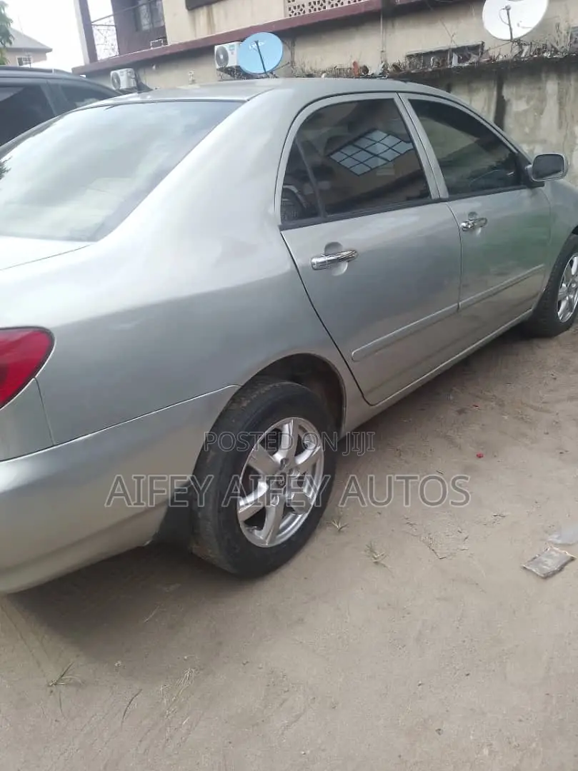 Toyota Corolla 2007 Silver