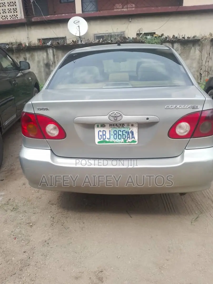Toyota Corolla 2007 Silver