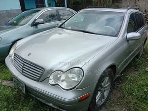 Mercedes-Benz C250 2005 Gray