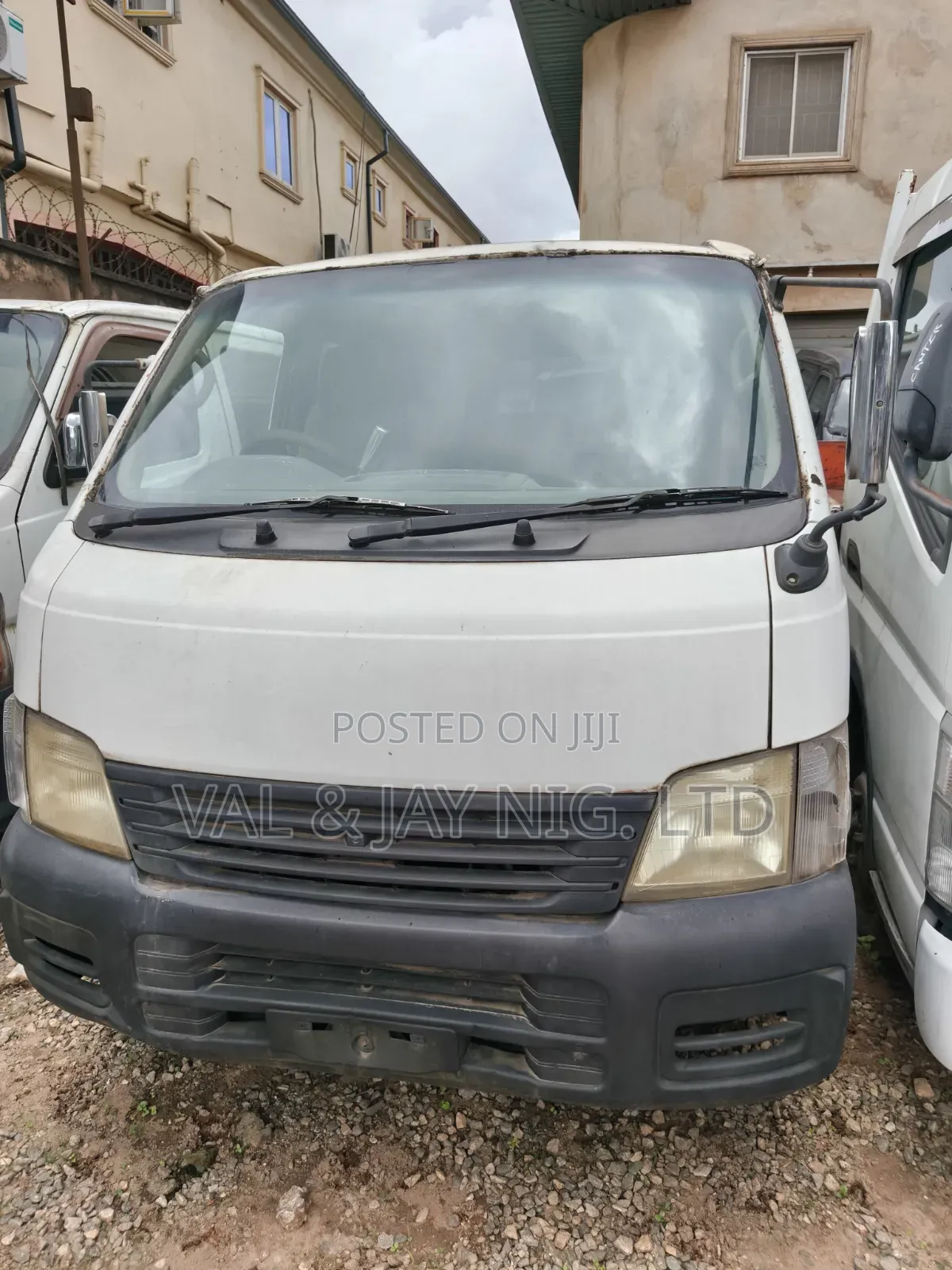 Nissan Caravan (Urvan) 2007 White