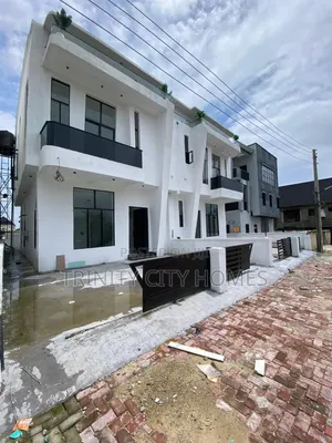 4bdrm Duplex in Sangotedo for sale