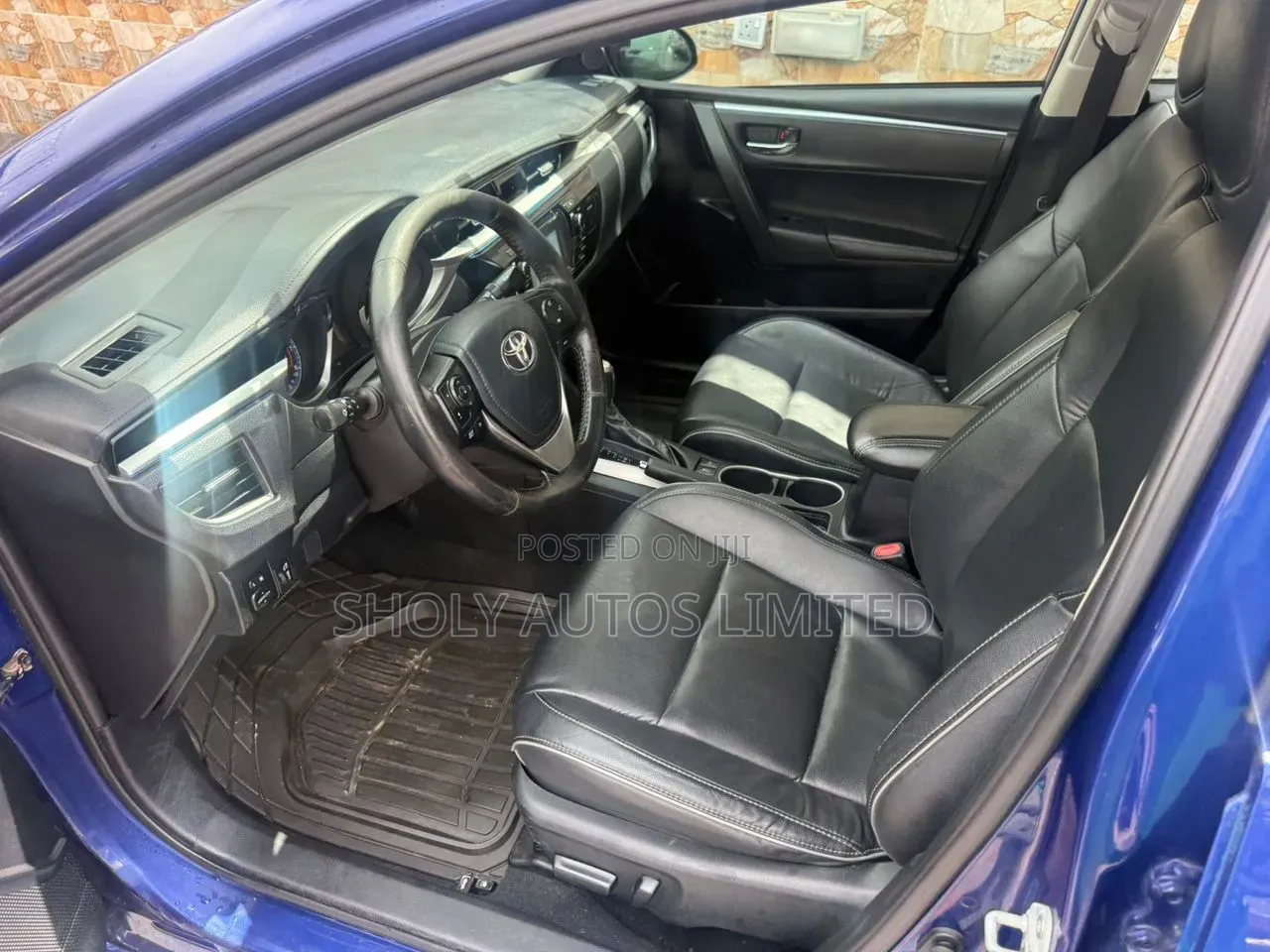 Toyota Corolla 2014 Blue