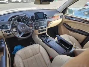 Mercedes-Benz GLS-Class 2018 White