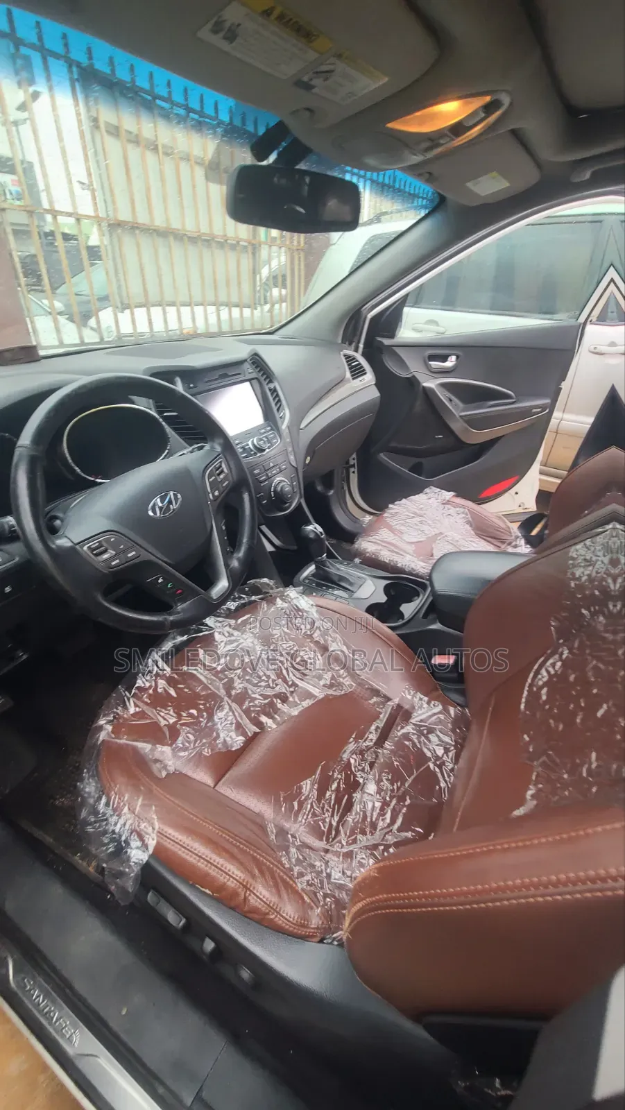 Hyundai Santa Fe 2013 White