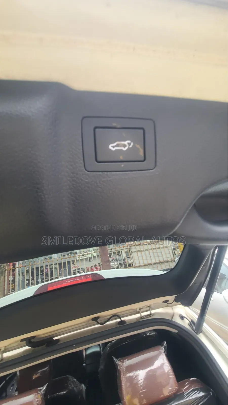 Hyundai Santa Fe 2013 White