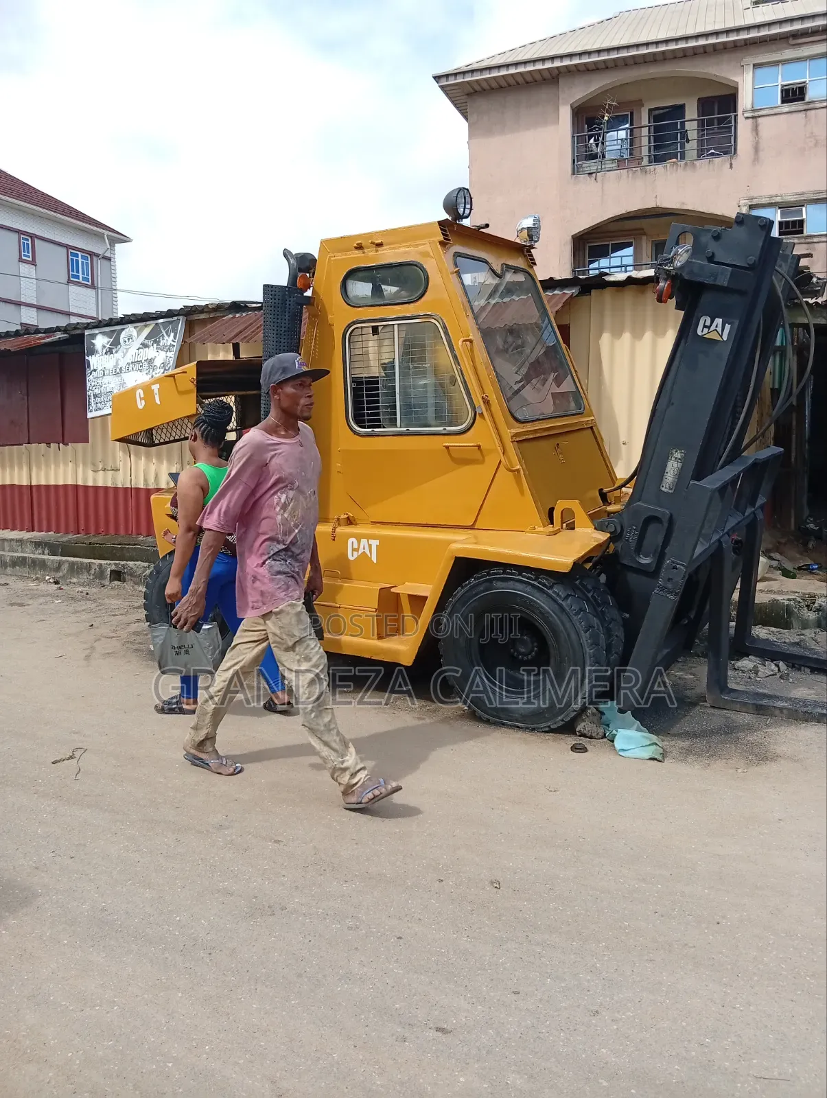 Forklift for Hire and Training