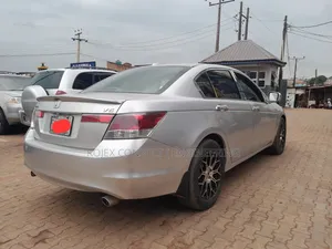 Honda Accord 2008 Silver