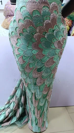 Beade Lace