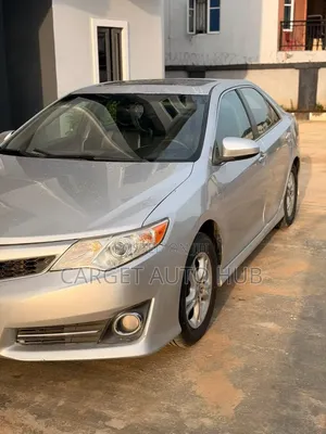 Toyota Camry 2013 Silver