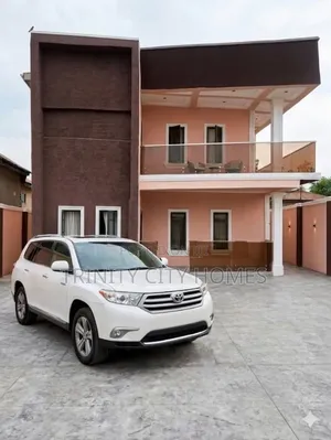 5bdrm Duplex in Heritage Estate, Lekki Phase 1 for sale