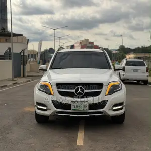 Mercedes-Benz GLK-Class 350 4MATIC 2013 White