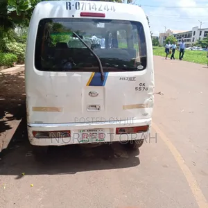 Daihatsu Hijet 2010 White
