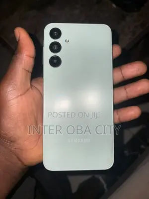 Samsung Galaxy A16 256 GB Green