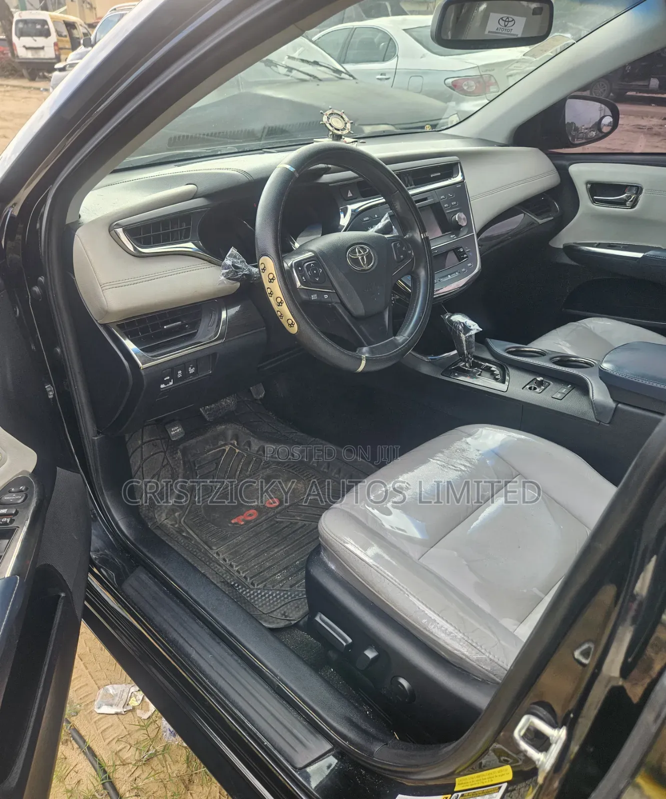 Toyota Avalon 2013 Black