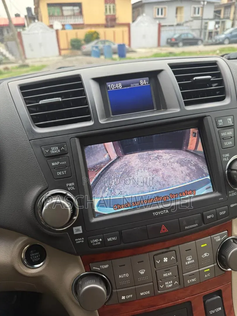 Toyota Highlander 2010 White