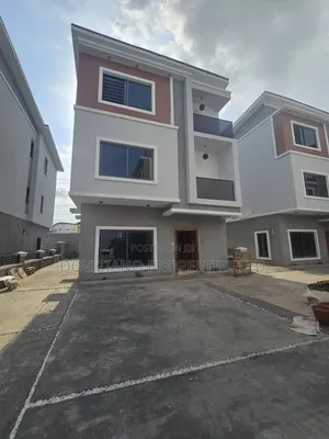 4bdrm Duplex in Shonibare Estate for rent
