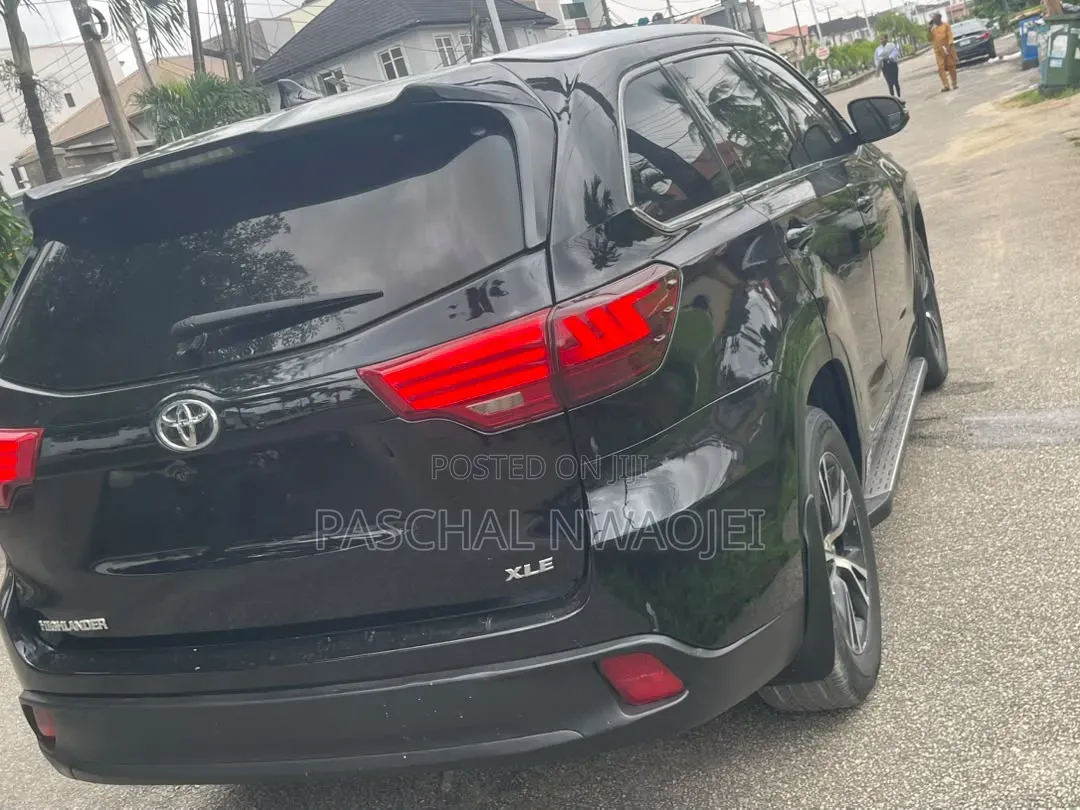 Toyota Highlander 2014 Black