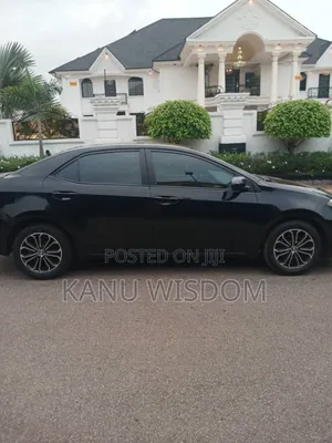 Toyota Corolla 2015 Black