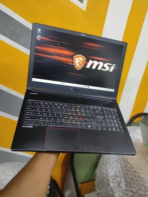 Laptop MSI GS63 Stealth 8RE 16GB Intel Core i7 HDD+SSD 1T
