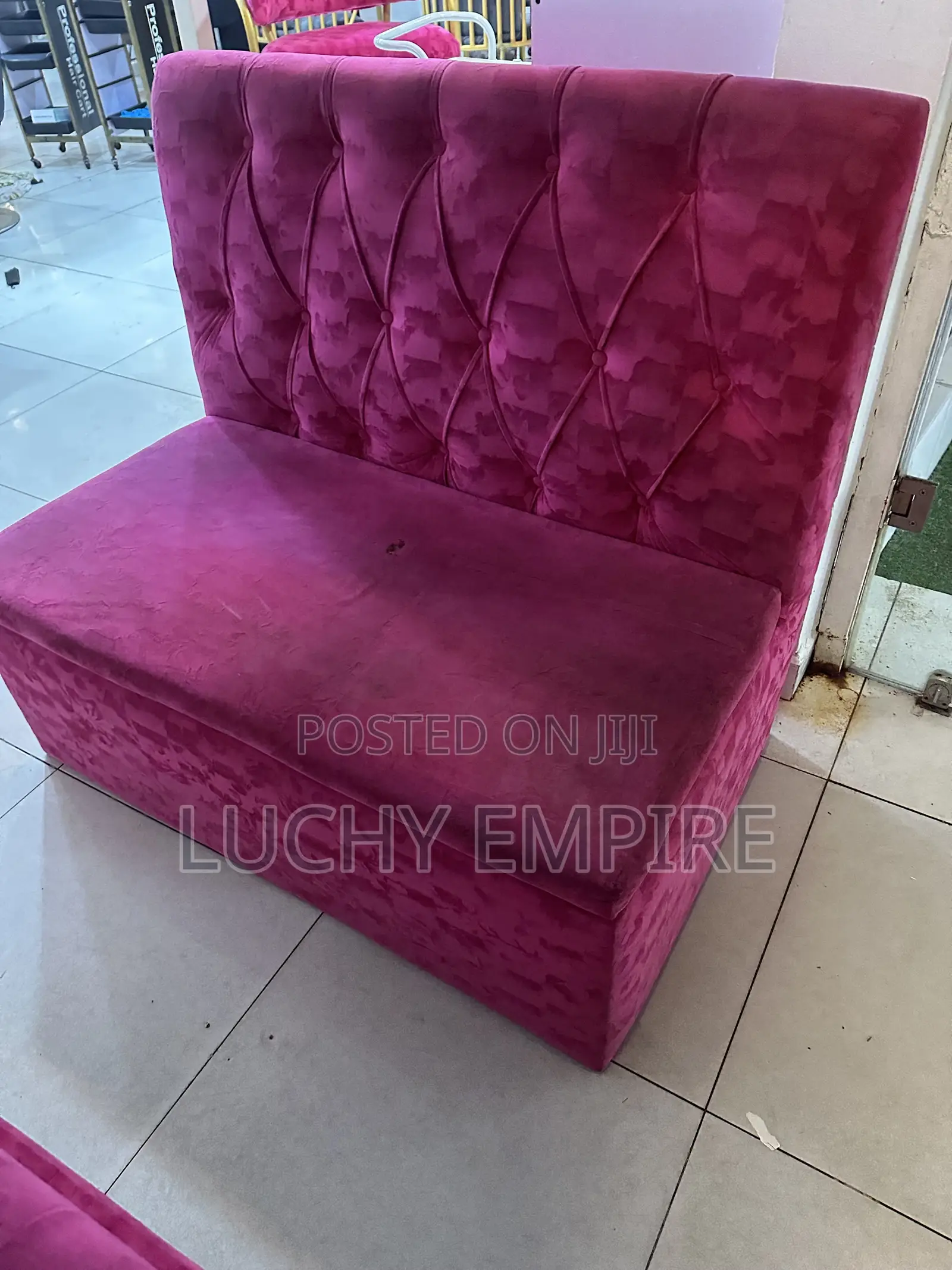 Luxury Reception Sofa Set – Used
