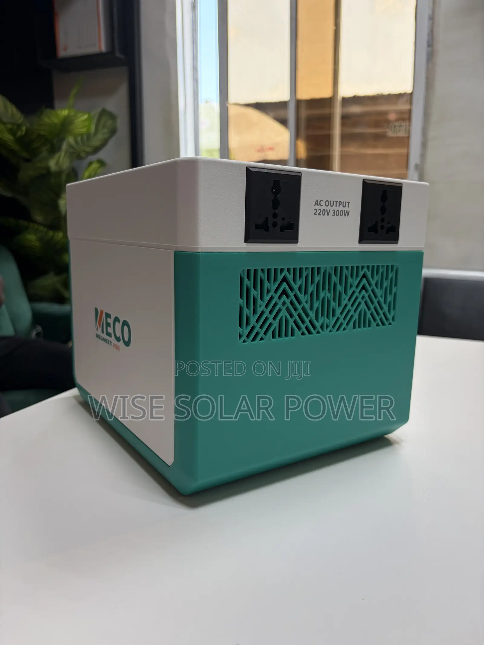 Meco Portable Power Station