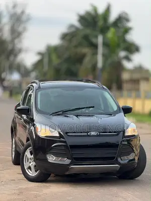 Ford Escape SE 4dr SUV (1.6L 4cyl Turbo 6A) 2014 Black