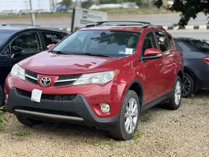 Toyota RAV4 Limited 4dr SUV AWD (2.5L 4cyl 6A) 2014 Red