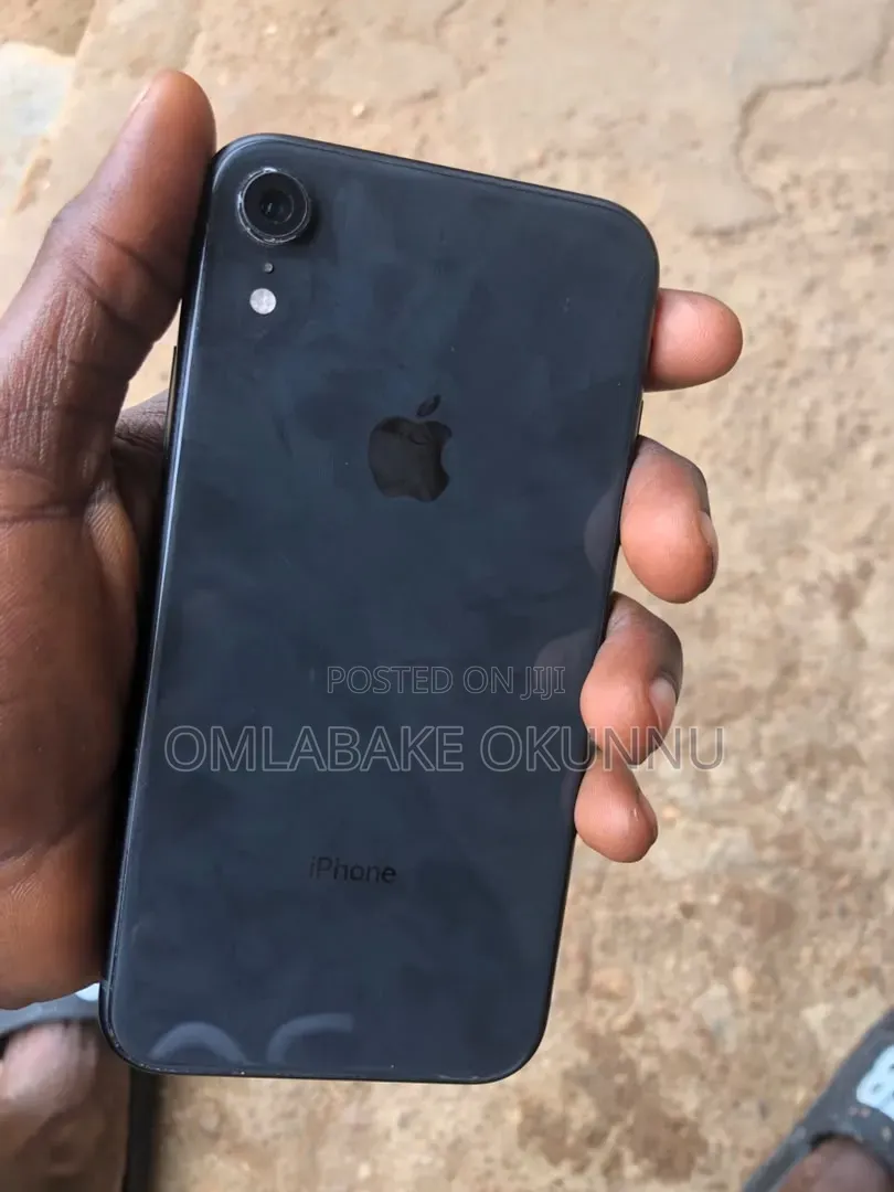 Apple iPhone XR 128 GB Black