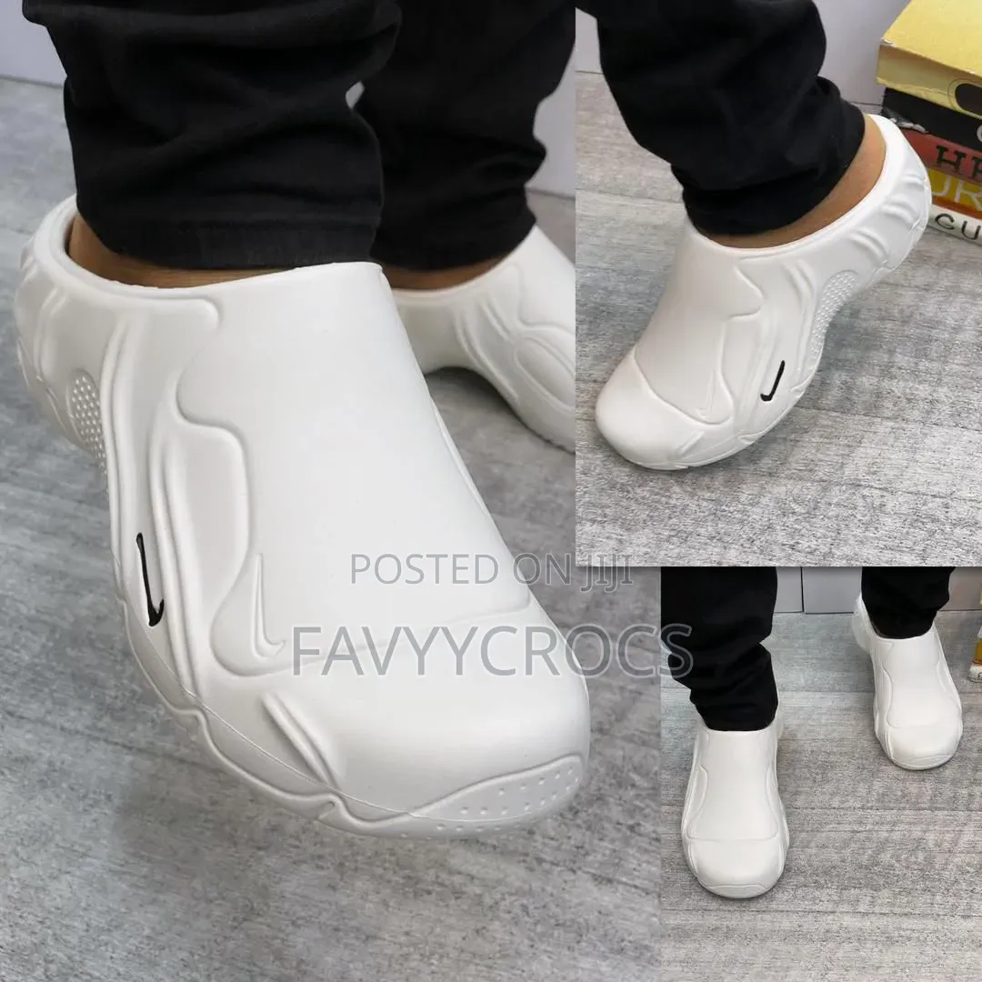 High Quality Nike Half Shoe