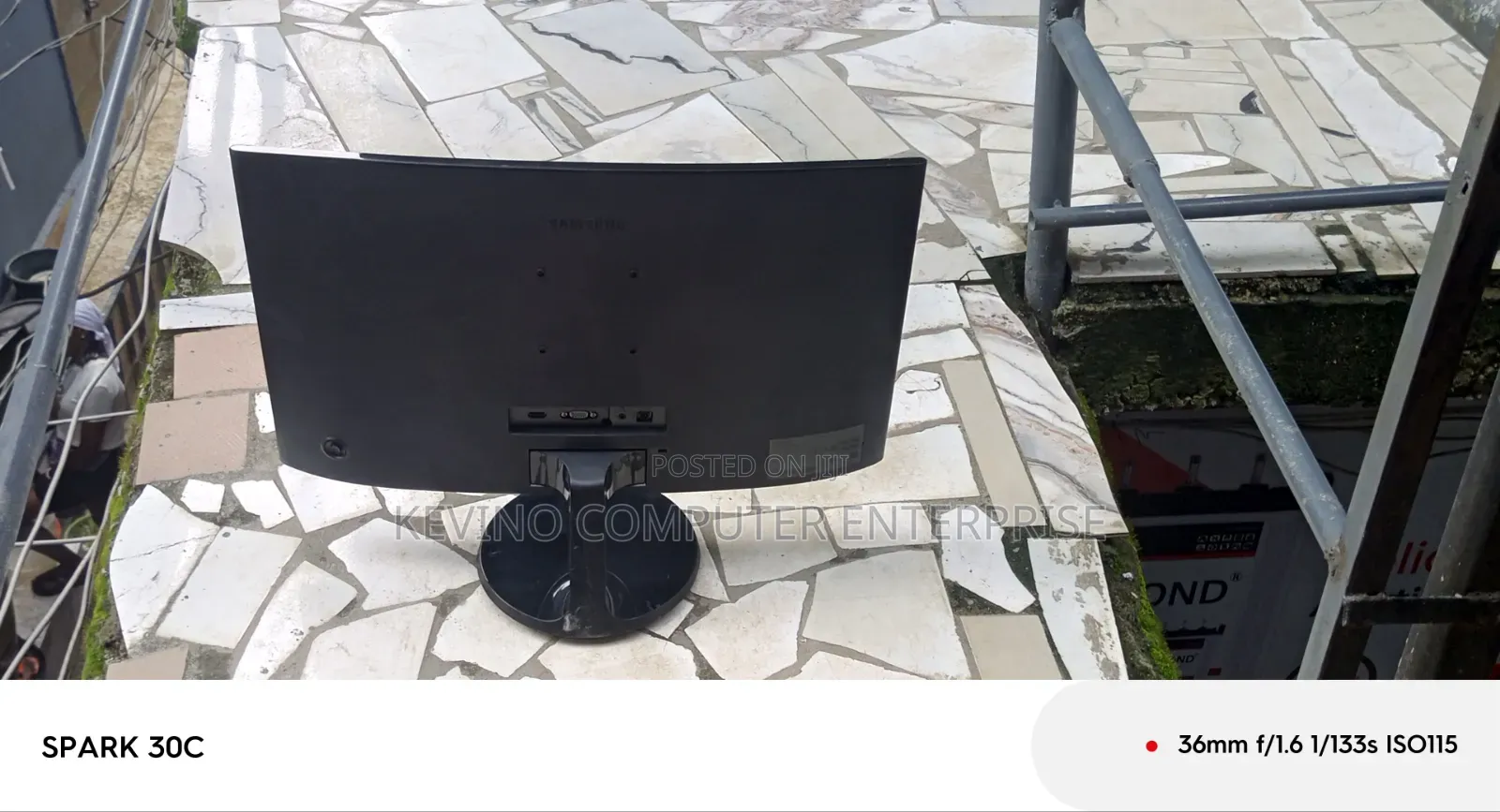 24 Inches Curved Samsung
