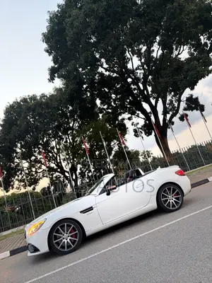 Mercedes-Benz SL-Class 2018 White