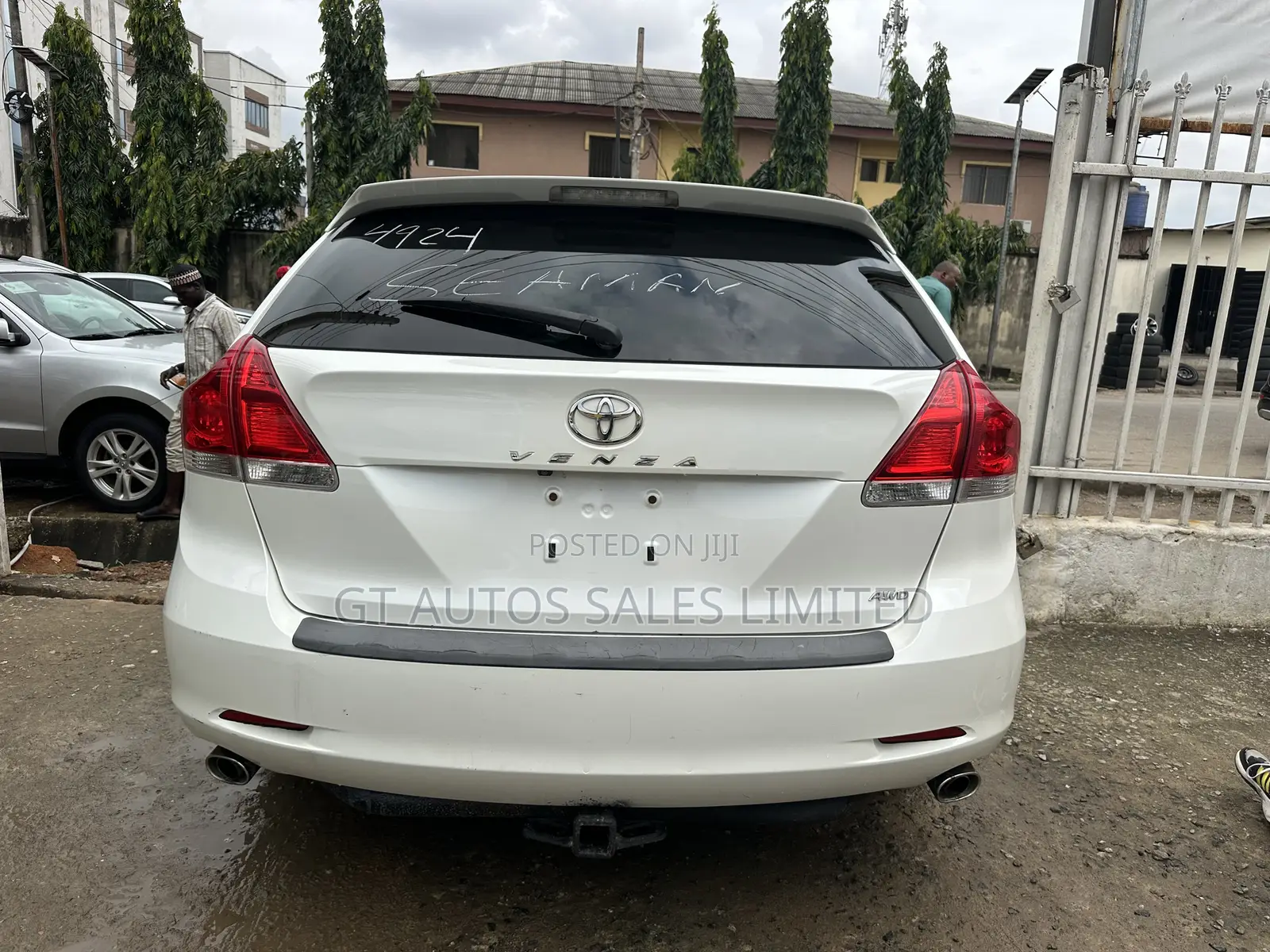 Toyota Venza V6 AWD 2011 Off white