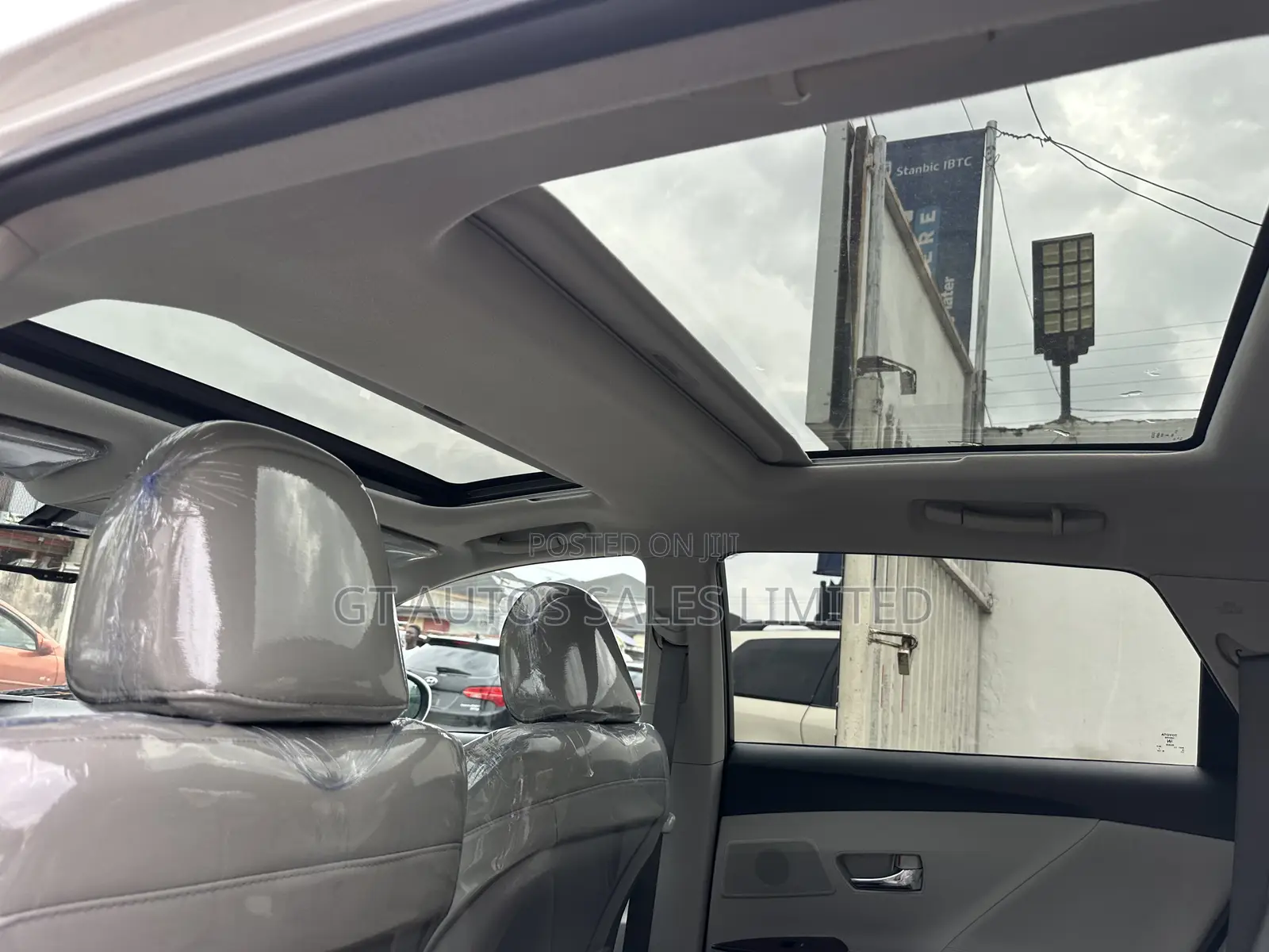 Toyota Venza V6 AWD 2011 Off white