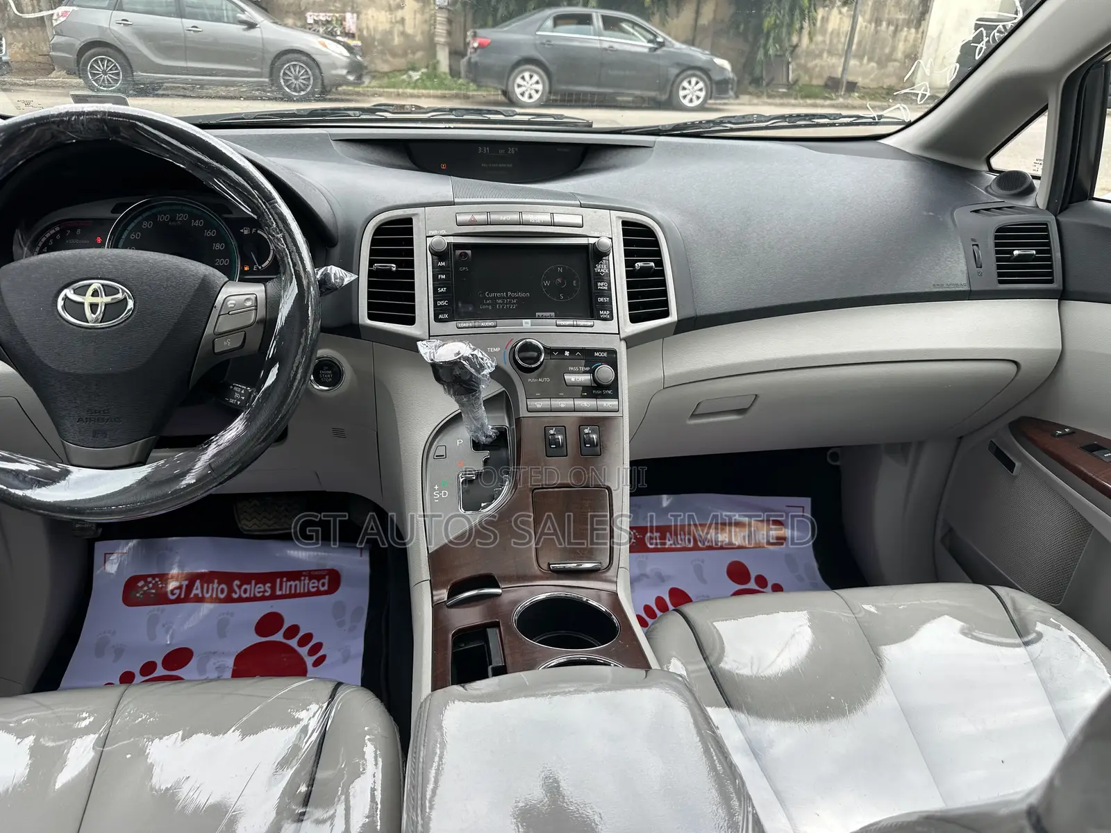 Toyota Venza V6 AWD 2011 Off white