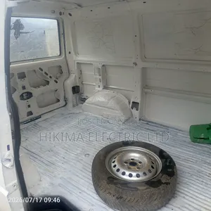 Volkswagen Transporter 1996 White