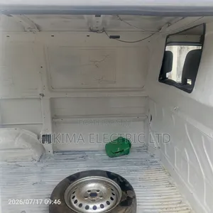 Volkswagen Transporter 1996 White