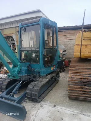 Yanmar Mini Excavator B37