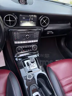Mercedes-Benz SL-Class 2018 White