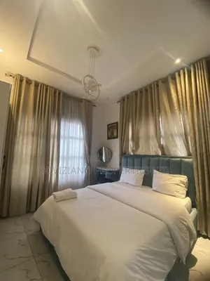 Furnished 2bdrm Apartment in Lekki Phase 1 for rent