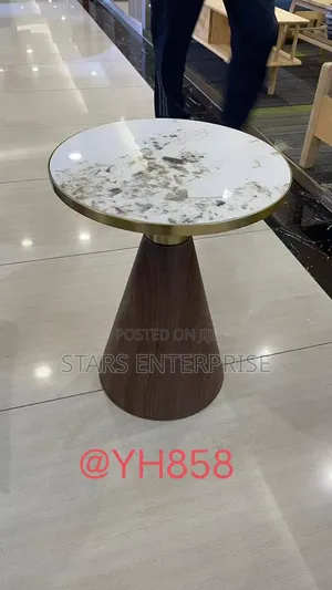 Side Stool / Modern Corner Table.